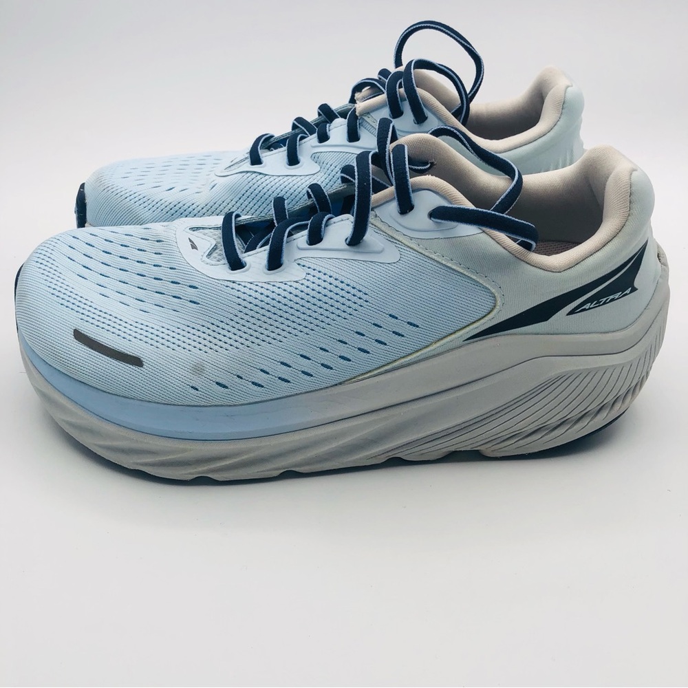 Altra Women's Light Blue and Navy Athletic Running Shoes